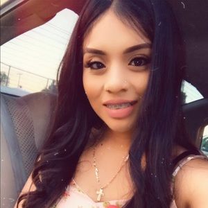 Meet your Posher, Jasmin